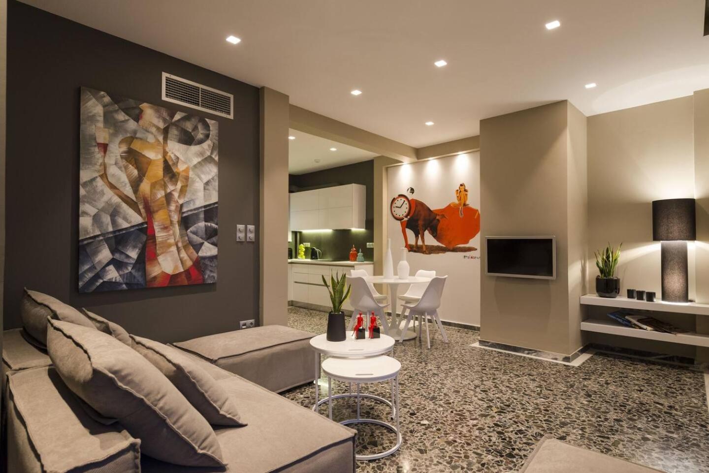 Ma Maison Nο 1, Penthouse, Acropolis And Lycabettus View, Ultra High Speed Internet 300 Mbps, 15' To Acropolis By Metro, 1' From Metro Station Атина Екстериор снимка